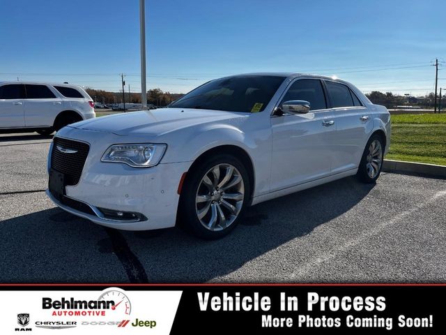 2017 Chrysler 300 300C