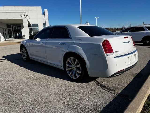 2017 Chrysler 300 300C