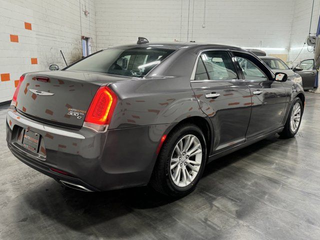 2017 Chrysler 300 300C