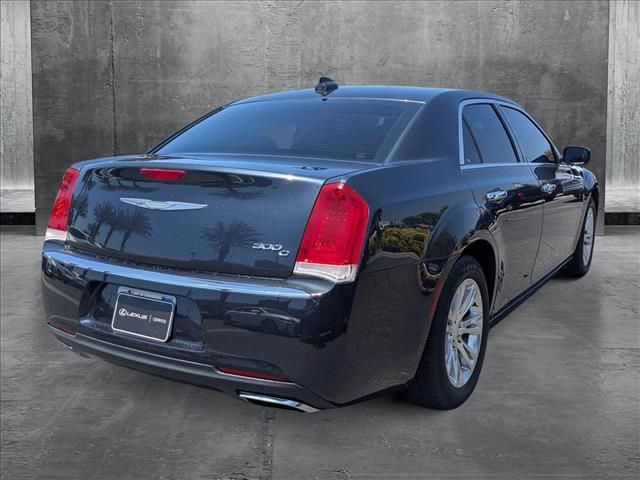 2017 Chrysler 300 300C