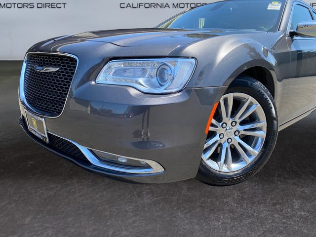 2017 Chrysler 300 300C