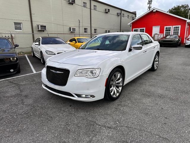 2017 Chrysler 300 300C