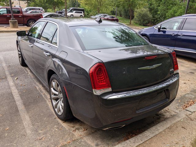 2017 Chrysler 300 300C