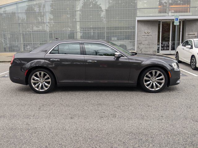 2017 Chrysler 300 300C