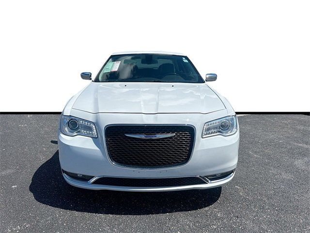 2017 Chrysler 300 300C