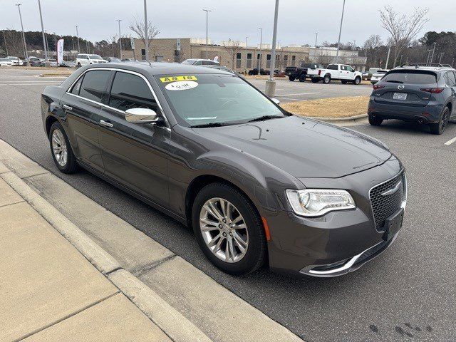 2017 Chrysler 300 300C