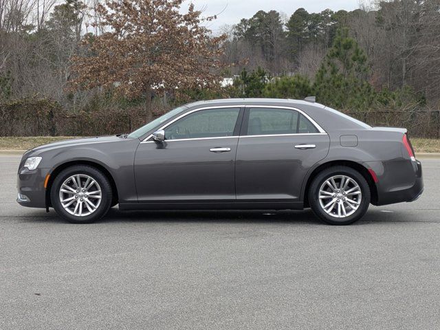 2017 Chrysler 300 300C