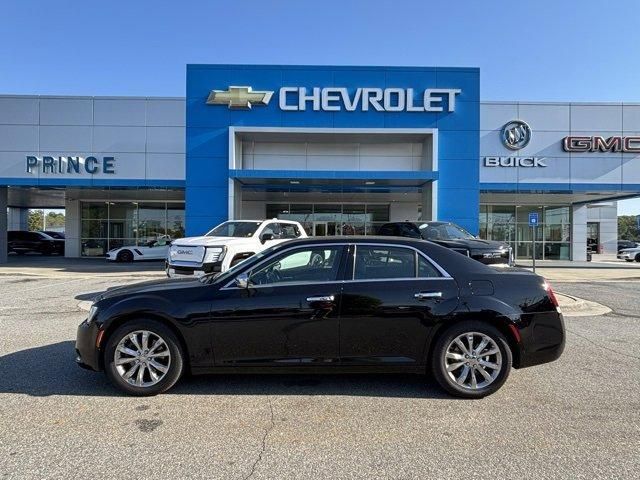 2017 Chrysler 300 300C