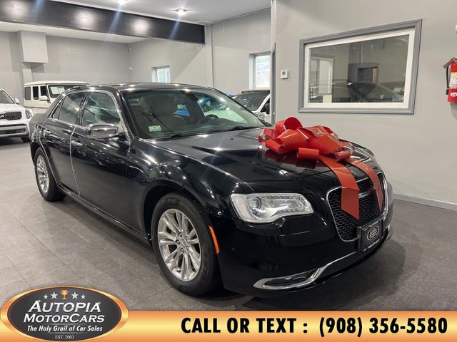 2017 Chrysler 300 300C