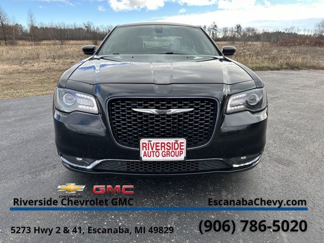 2017 Chrysler 300 300S