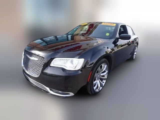 2017 Chrysler 300 Limited