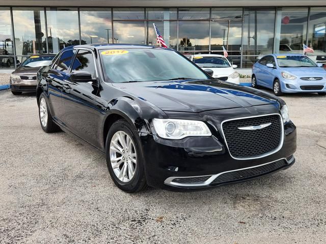 2017 Chrysler 300 Limited