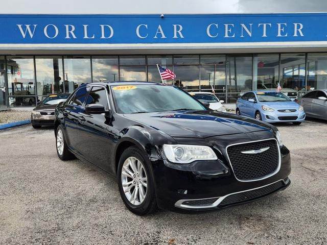 2017 Chrysler 300 Limited