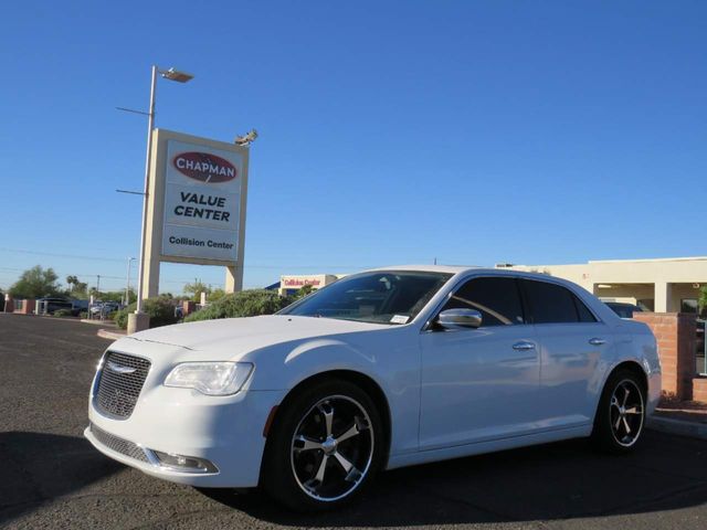 2017 Chrysler 300 300C