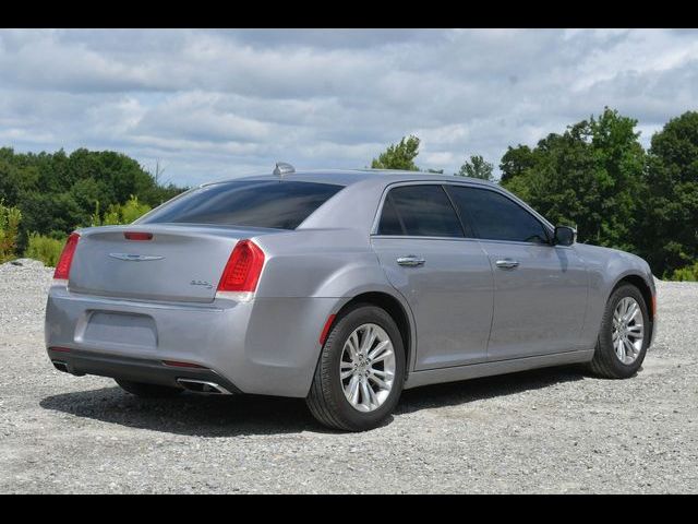 2017 Chrysler 300 300C