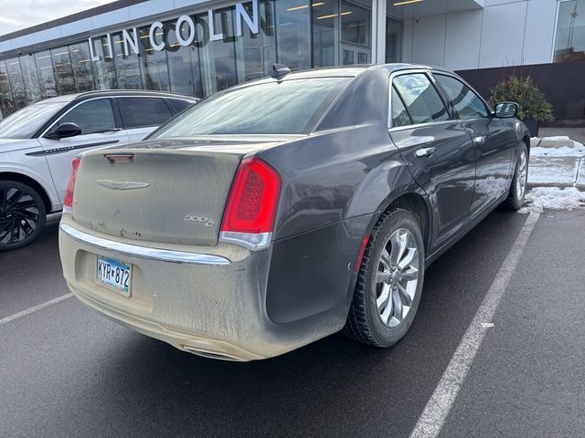 2017 Chrysler 300 300C