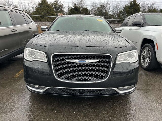 2017 Chrysler 300 300C