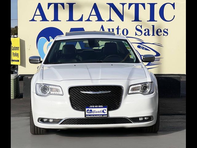 2017 Chrysler 300 300C