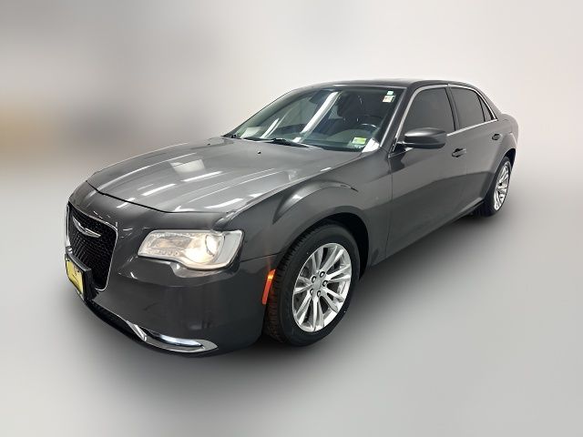 2017 Chrysler 300 Limited