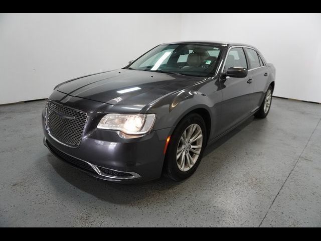 2017 Chrysler 300 Limited