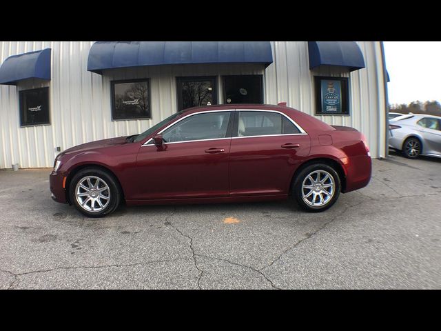 2017 Chrysler 300 Limited