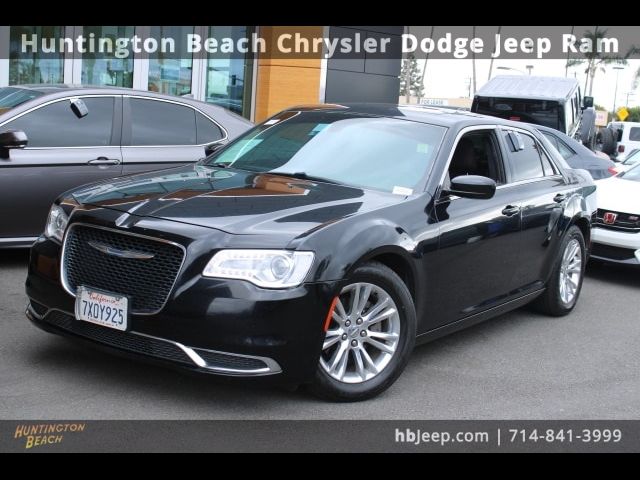 2017 Chrysler 300 Limited