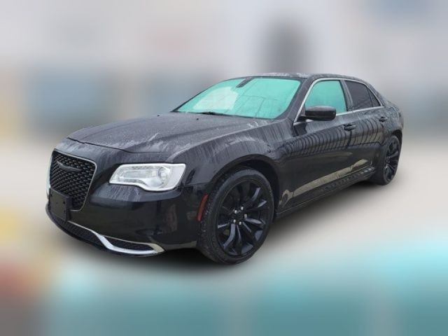 2017 Chrysler 300 Limited