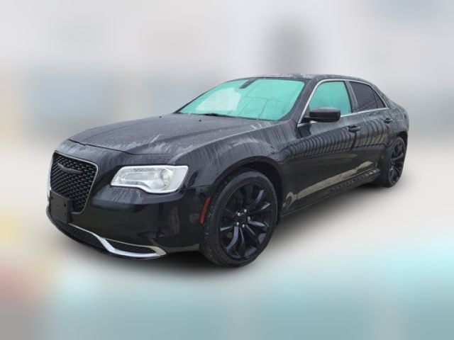 2017 Chrysler 300 Limited