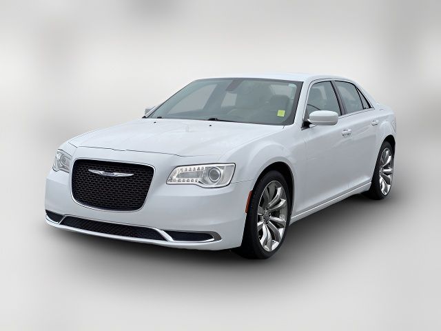 2017 Chrysler 300 Limited