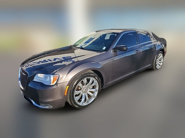 2017 Chrysler 300 Limited