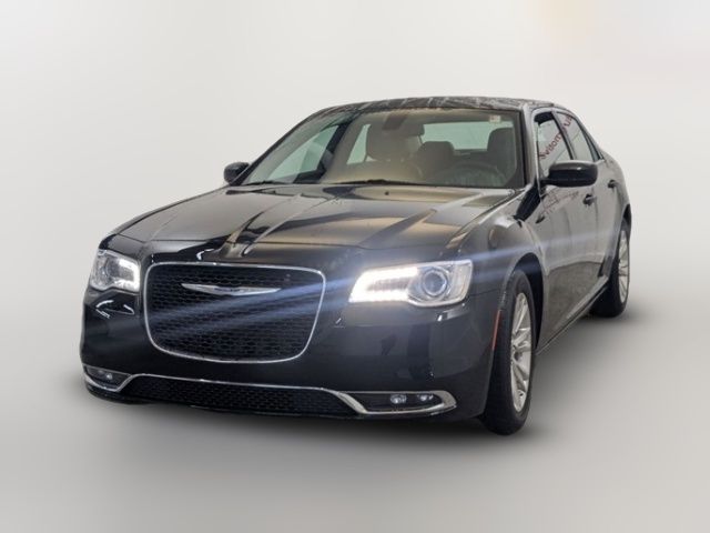 2017 Chrysler 300 Limited
