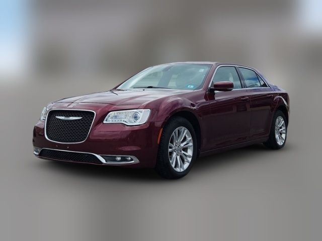 2017 Chrysler 300 Limited