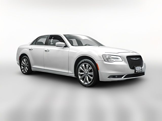 2017 Chrysler 300 Limited