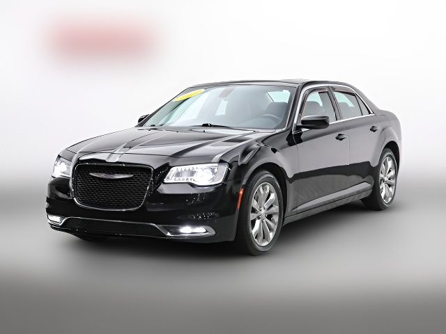 2017 Chrysler 300 Limited