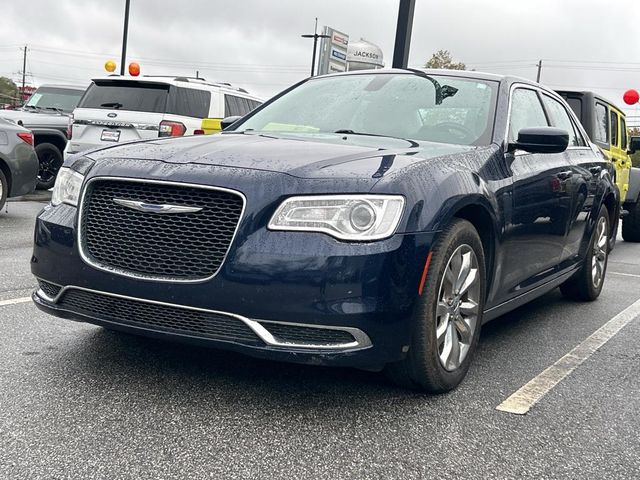 2017 Chrysler 300 Limited