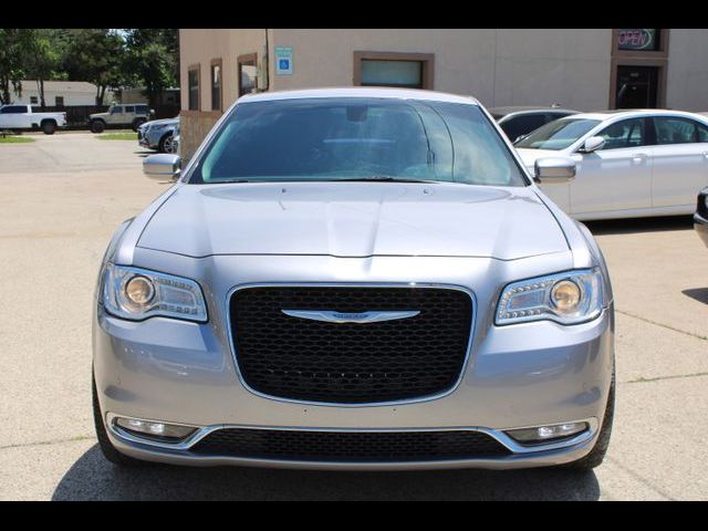 2017 Chrysler 300 Limited