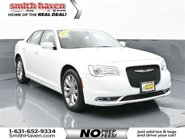 2017 Chrysler 300 Limited