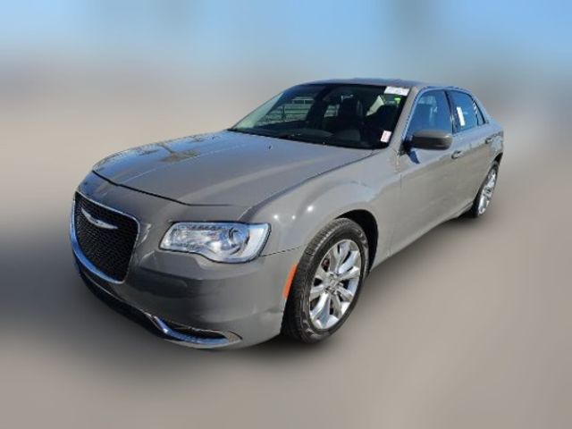 2017 Chrysler 300 Limited