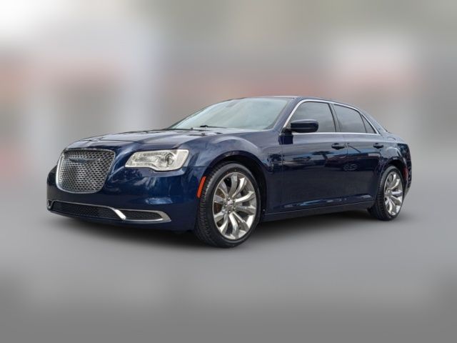 2017 Chrysler 300 Limited