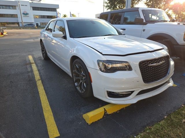 2017 Chrysler 300 300S