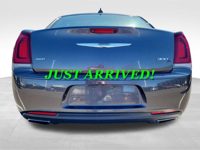 2017 Chrysler 300 300S