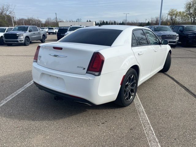 2017 Chrysler 300 300S