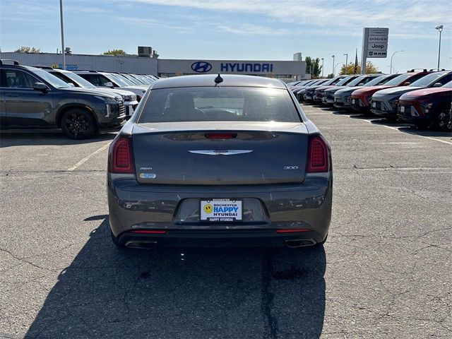 2017 Chrysler 300 300S