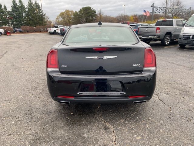 2017 Chrysler 300 300S