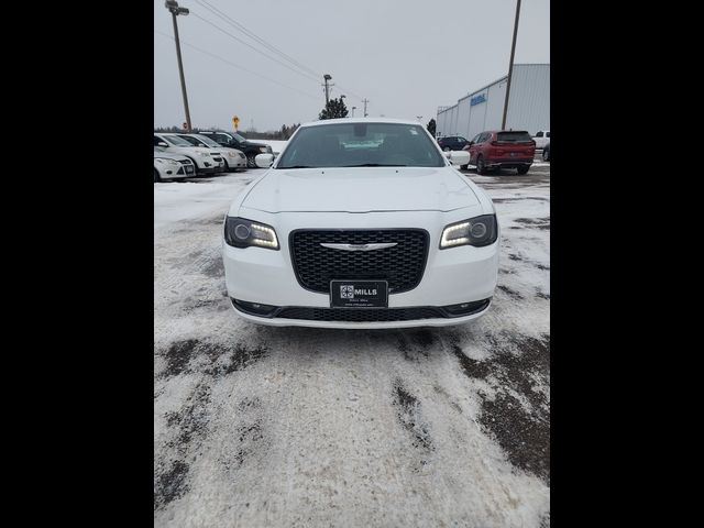 2017 Chrysler 300 300S