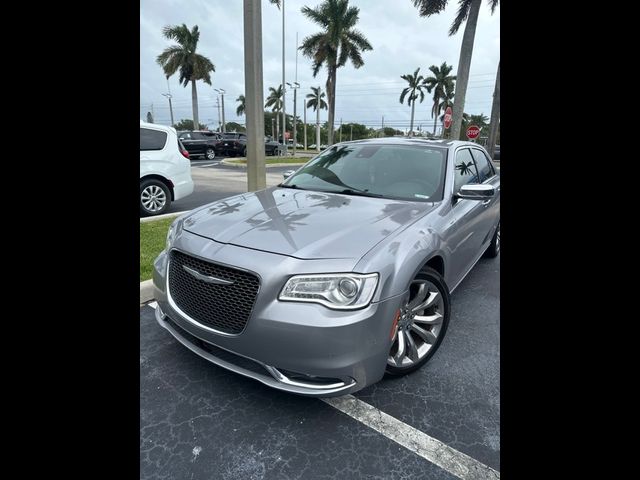 2017 Chrysler 300 300C