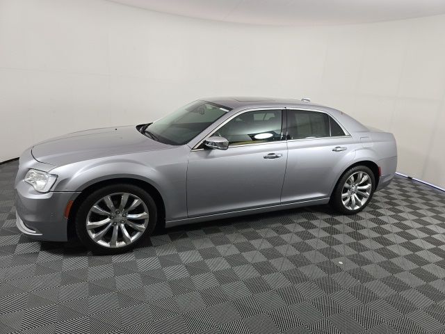 2017 Chrysler 300 300C