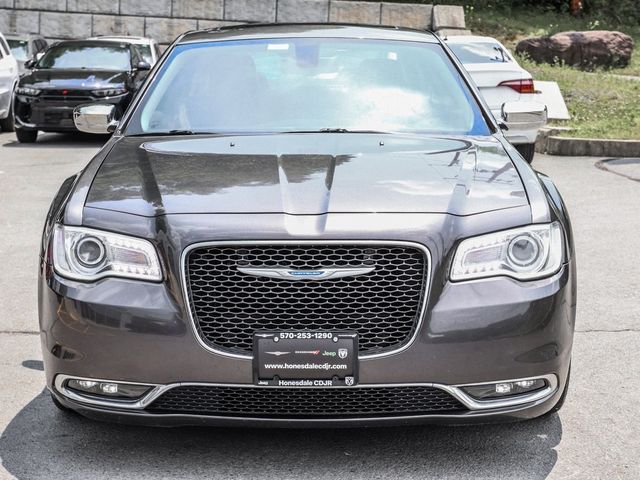 2017 Chrysler 300 300C