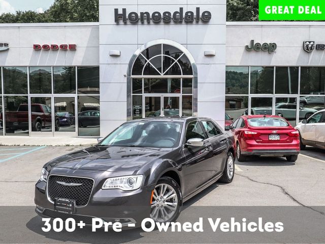 2017 Chrysler 300 300C