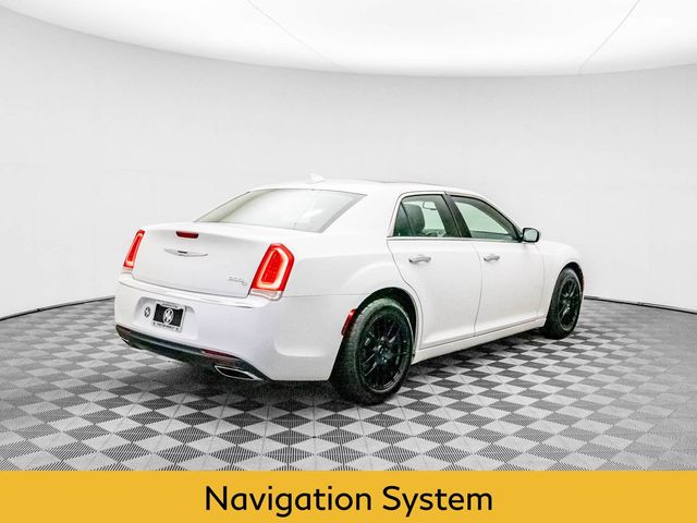 2017 Chrysler 300 300C